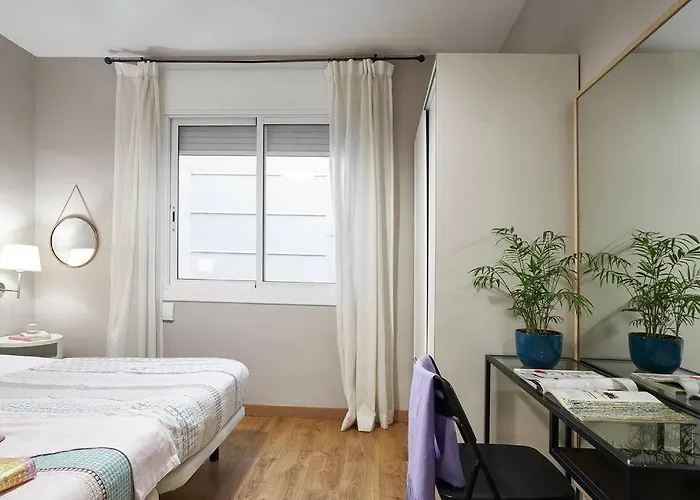 شقة Bebarceloner Eixample - 2 Bedrooms *